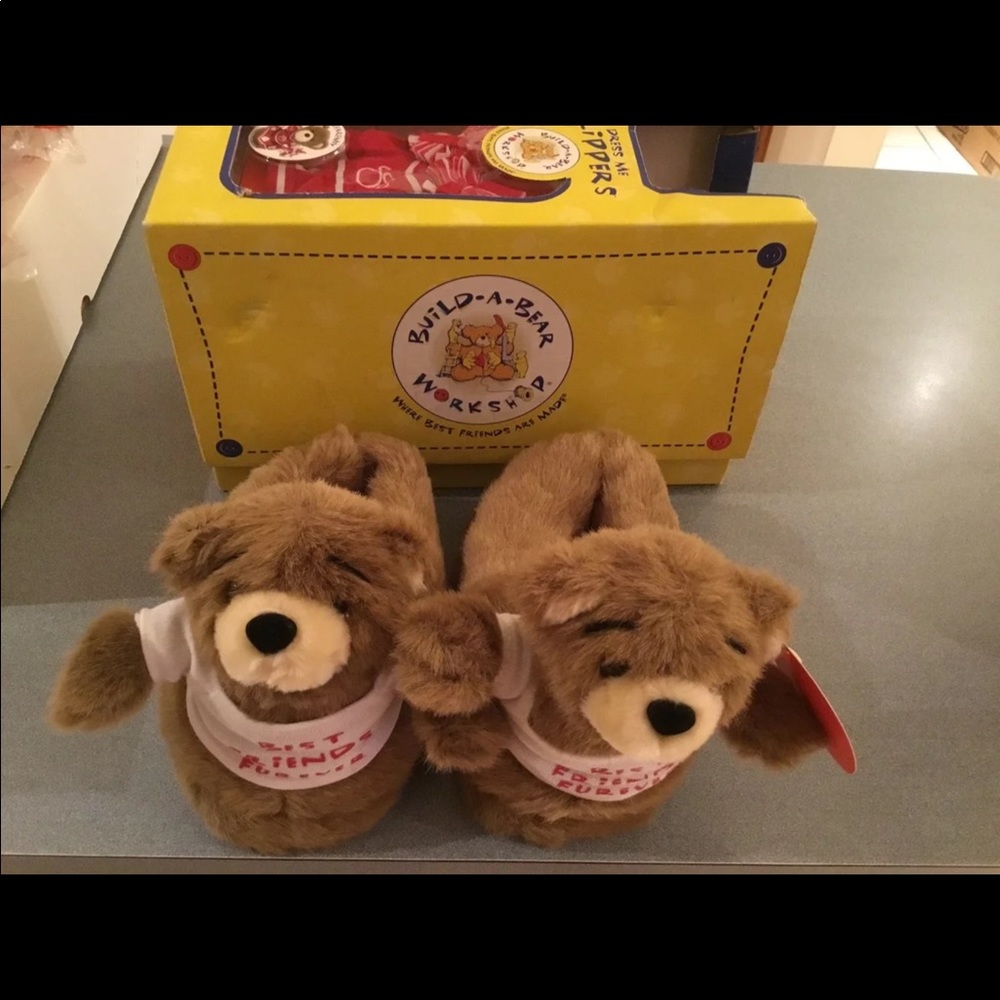 Build a Bear Child’s slippers size 11.5 vintage